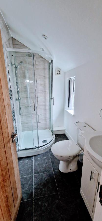 Central Reading Modern 3Br Flat - Walk To Station And High Street 외부 사진