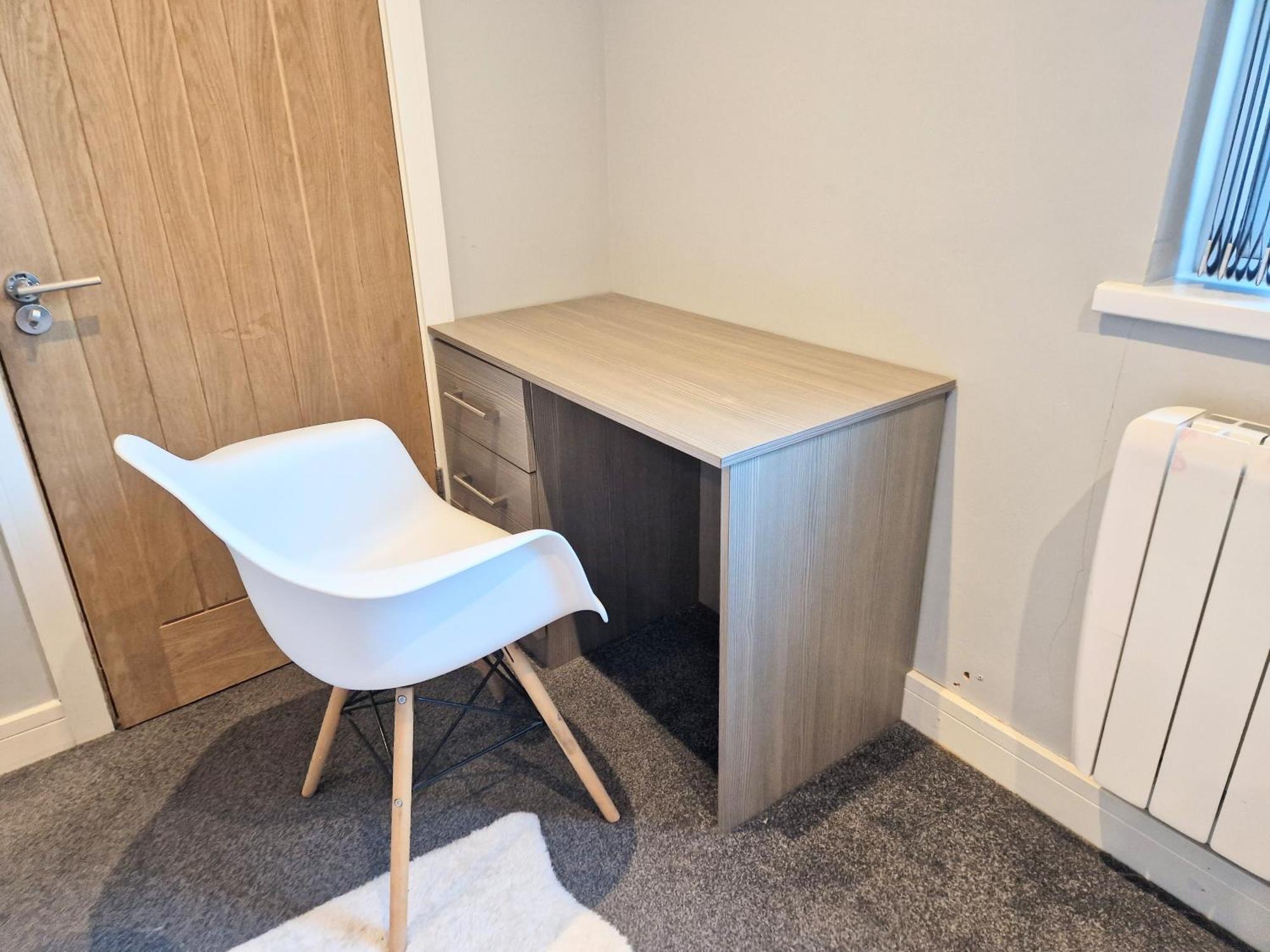 Central Reading Modern 3Br Flat - Walk To Station And High Street 외부 사진
